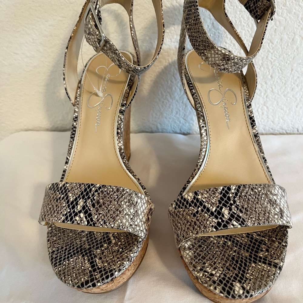 Jessica Simpson “Jatten” Snakeskin Print Cork Wedge Sandals Size 8 1/2